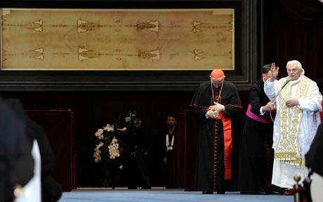 http://www.telegraph.co.uk/news/worldnews/europe/italy/7669195/Pope-pays-homage-to-Turin-Shroud.html