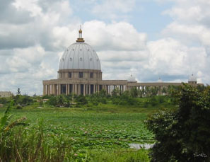 Кот-д'Ивуар. Базилика Пресвятой Богородицы в Ямусукро 