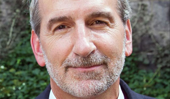 Архиепископ Фоули Бич. www.virtueonline.org