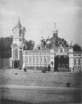 Ограда и ворота храма, 1882 год.Nikolai Naidenov. Wikipedia.org/