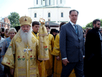 Во время крестного хода. В центре - митрополит Ювеналий и министр Соколов